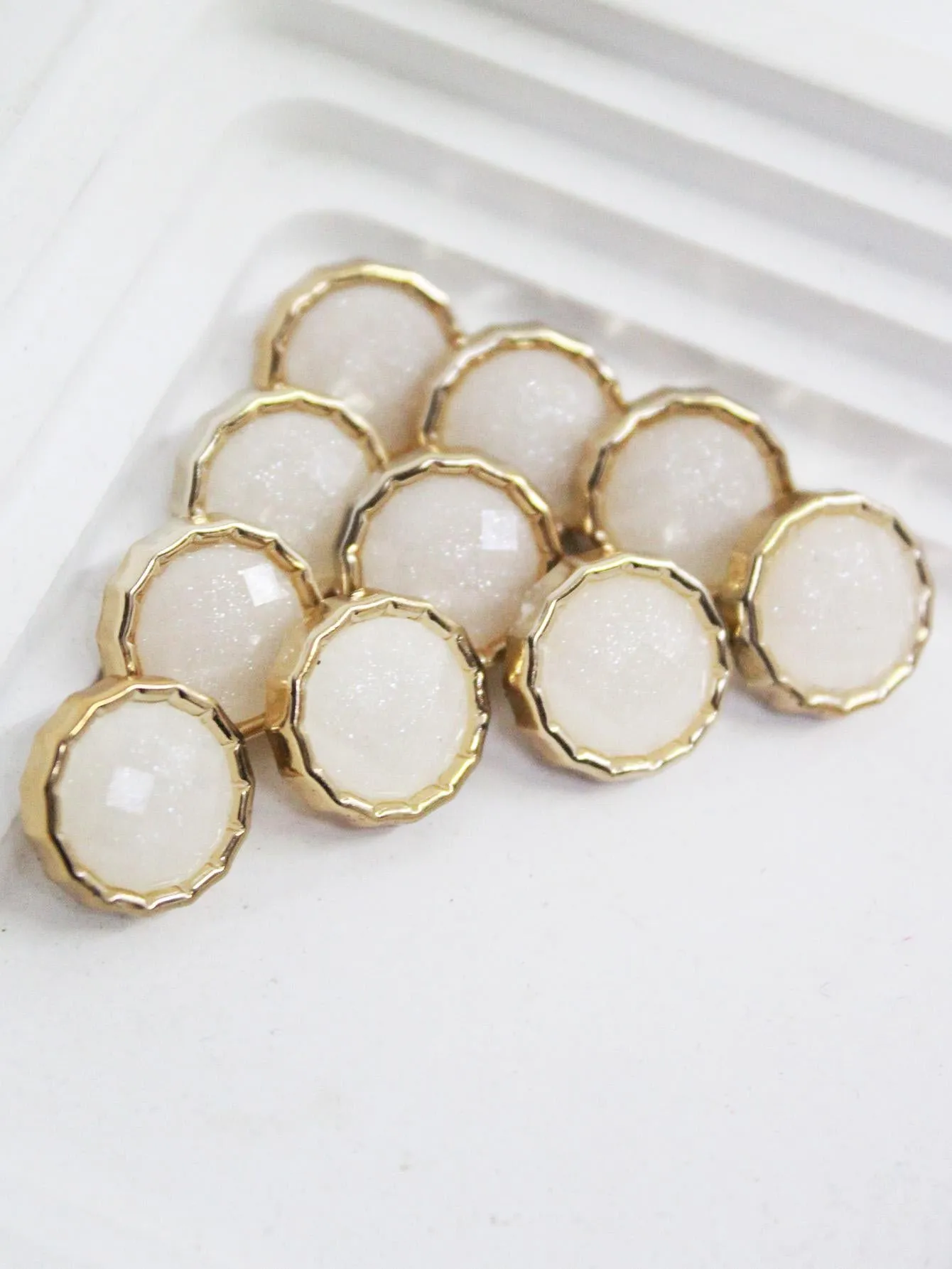 10pcs Round DIY Sewing Button