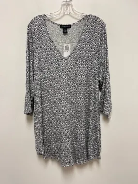 Black & White Top Long Sleeve Joan Vass, Size 2x