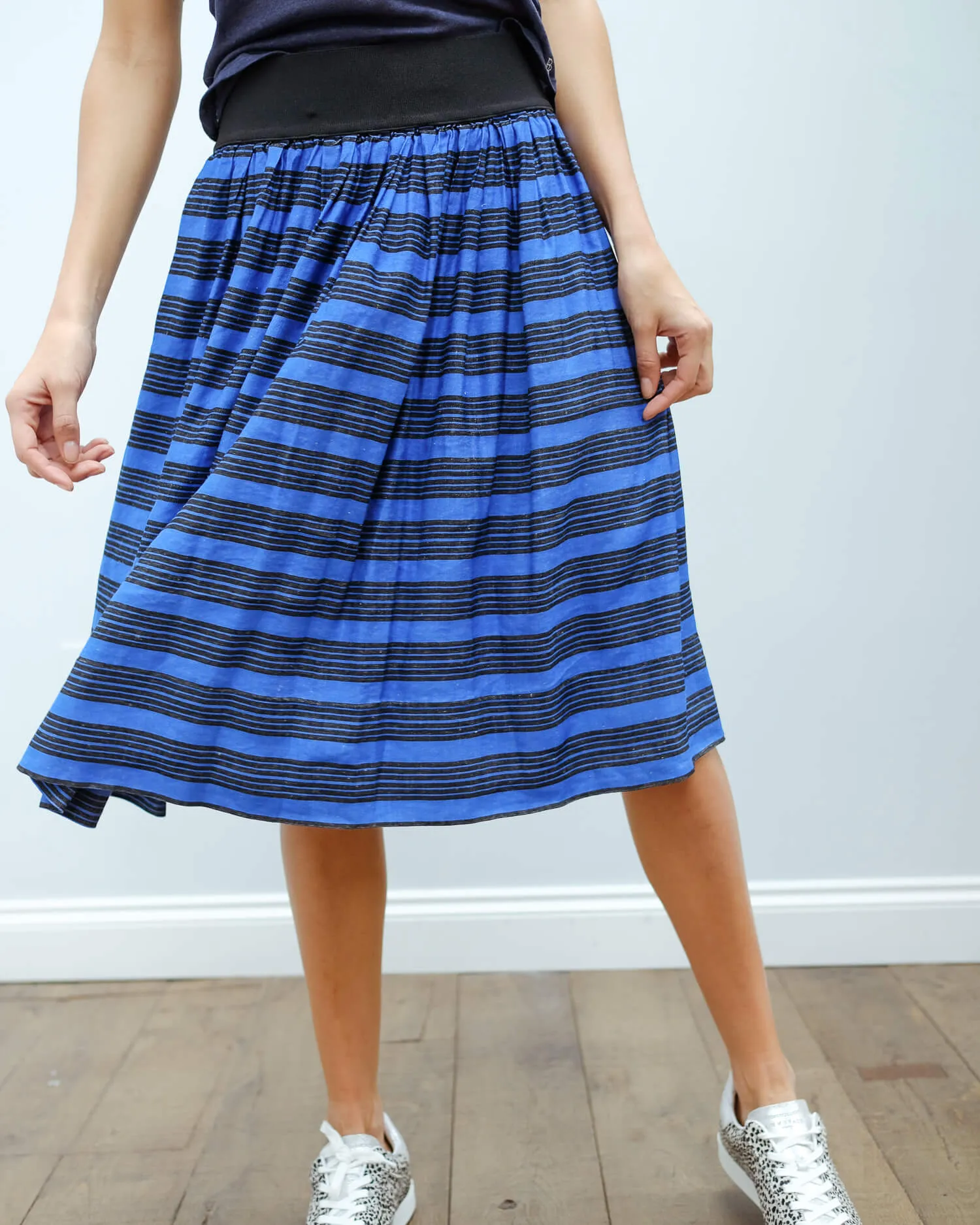 BR Vuai skirt in blue stripe