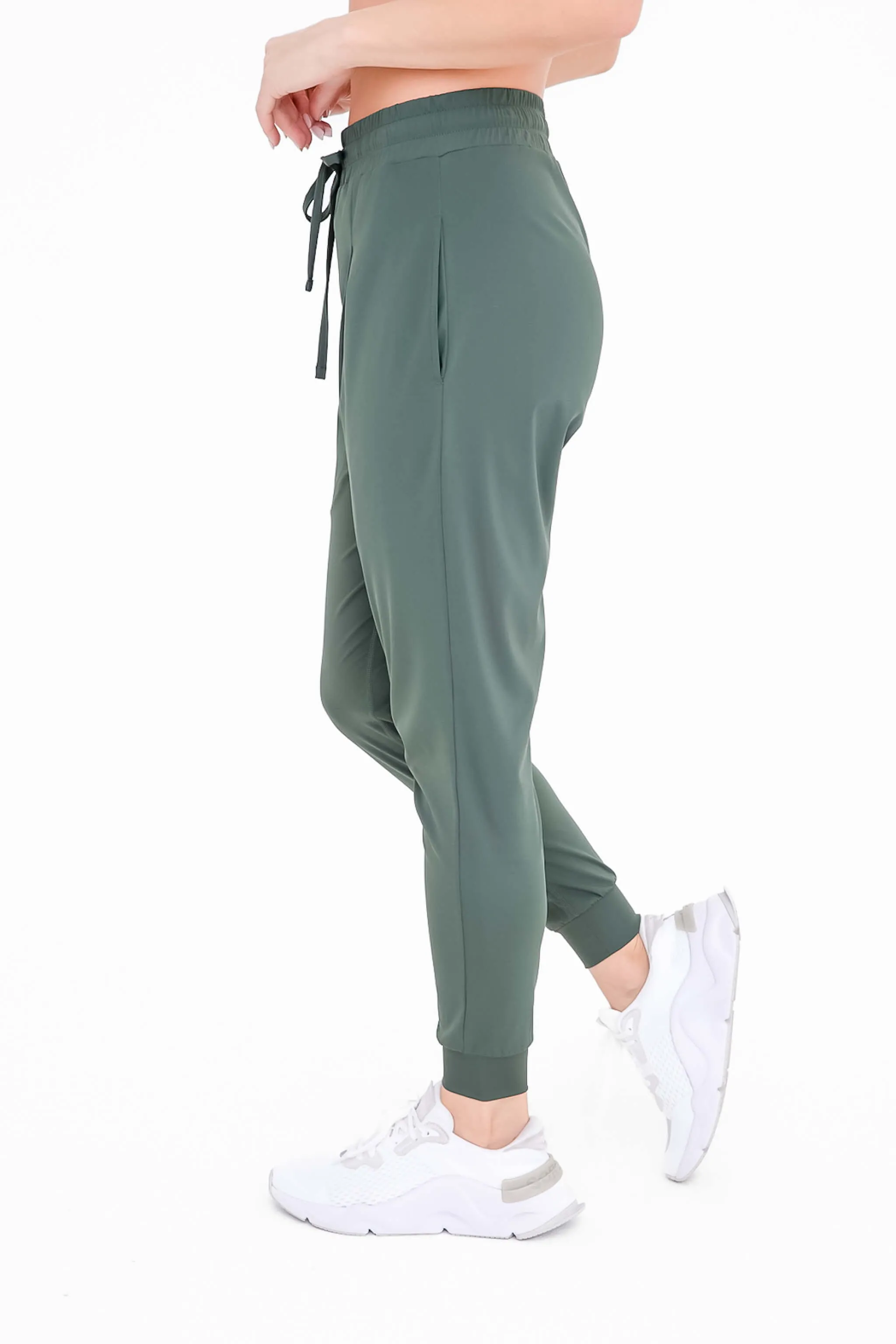 Easy-Going Pleated Joggers