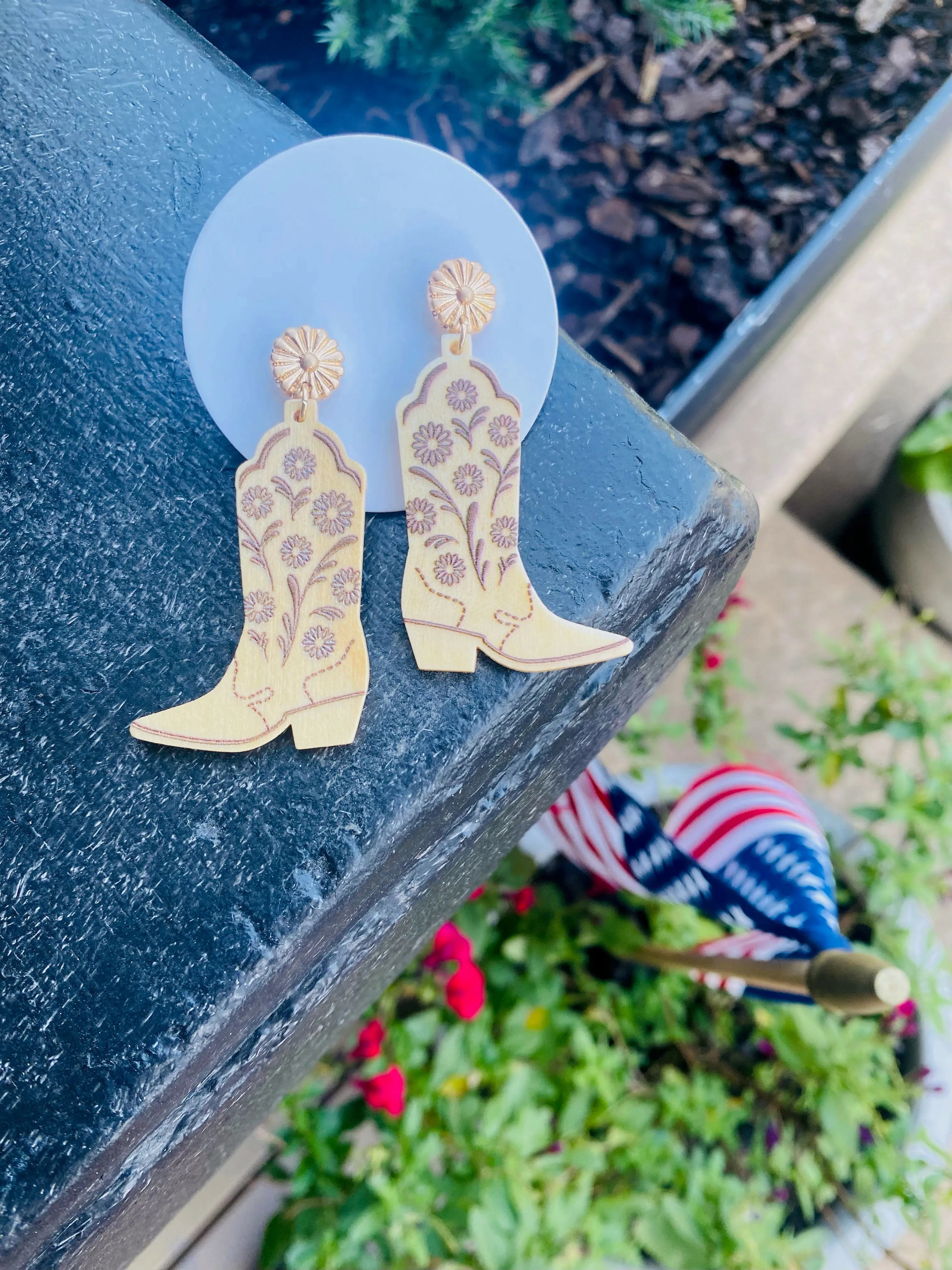 FLOWER BOOT EARRINGS