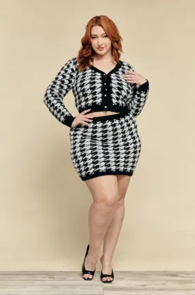 Kennedy Houndstooth Fuzzy Curvy Skirt Set