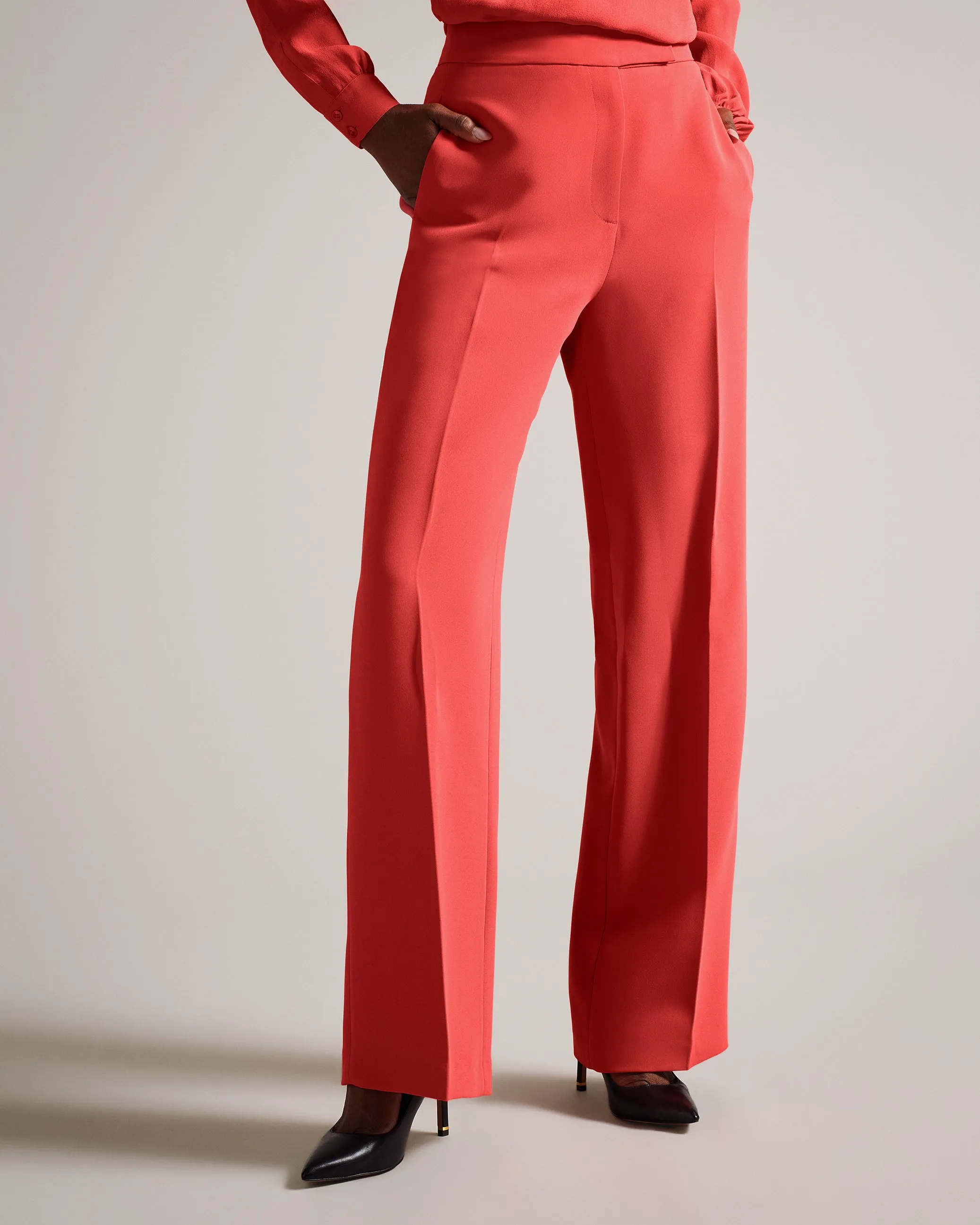 Sayakat Tailored Wide Leg Trousers Coral