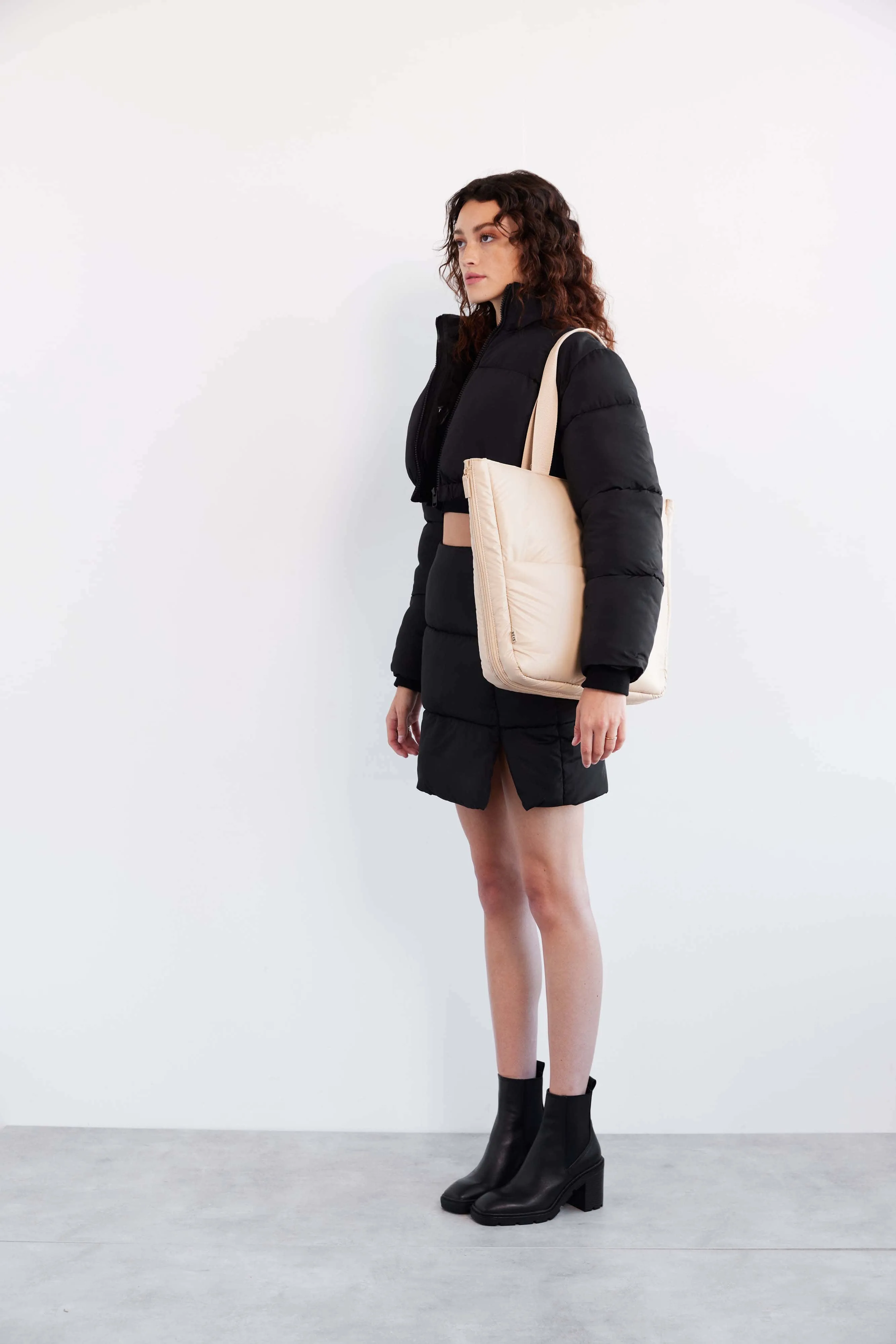 The Expandable Tote in Beige