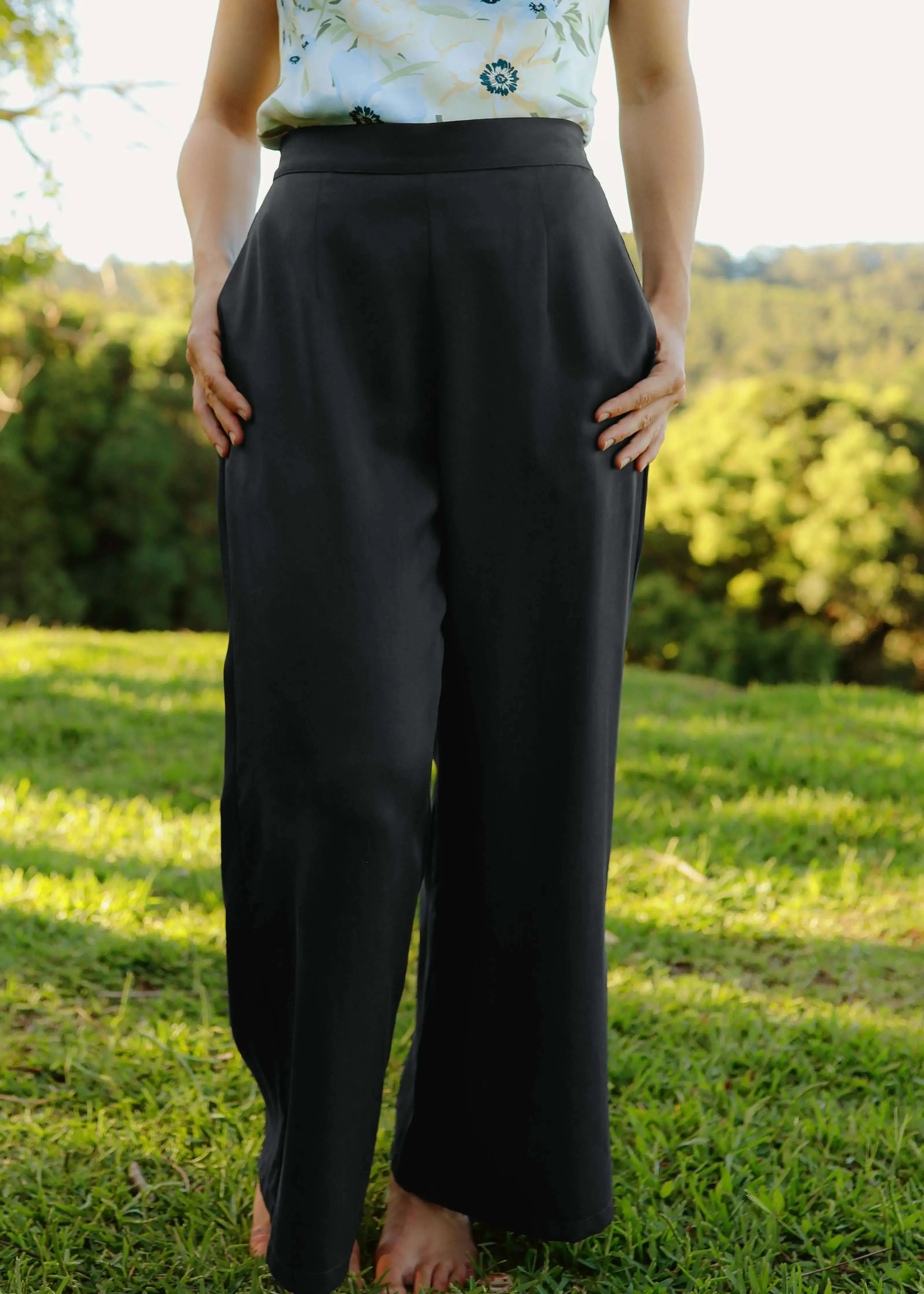 The Lost Pant Black by Tasi Travels