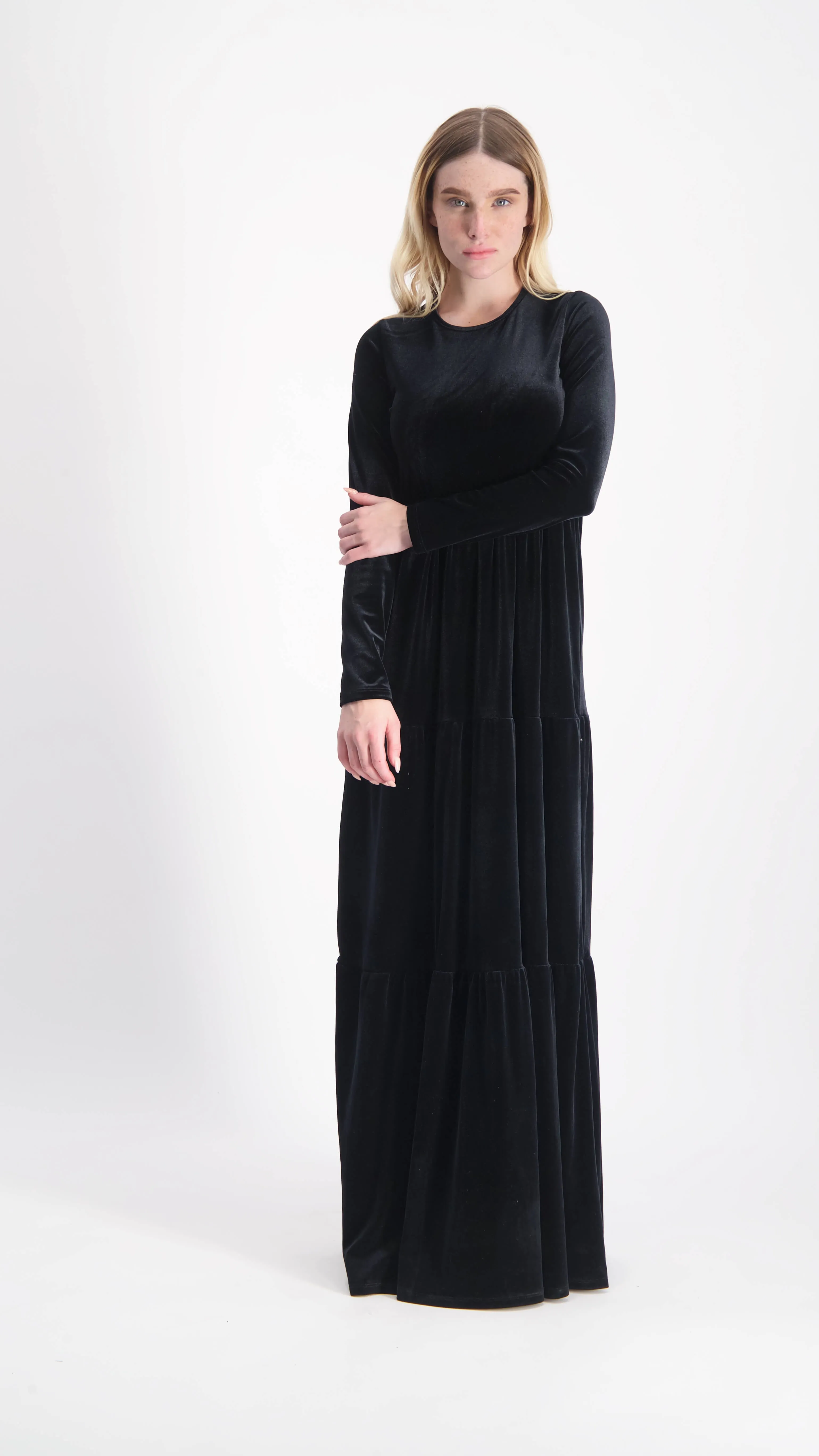 Velvet Maxi Layers Dress / Black